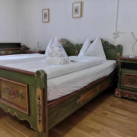 Historisches Hotel Piz Ela ベルギュン エクステリア 写真