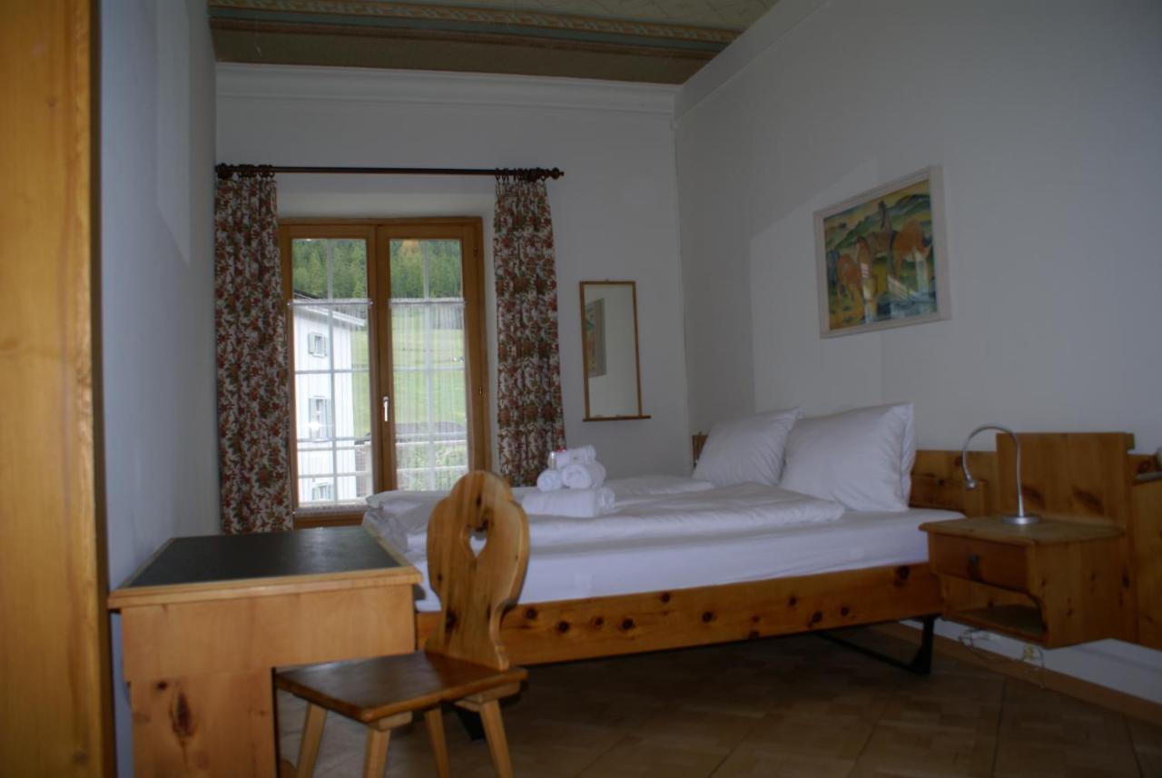 Historisches Hotel Piz Ela ベルギュン エクステリア 写真