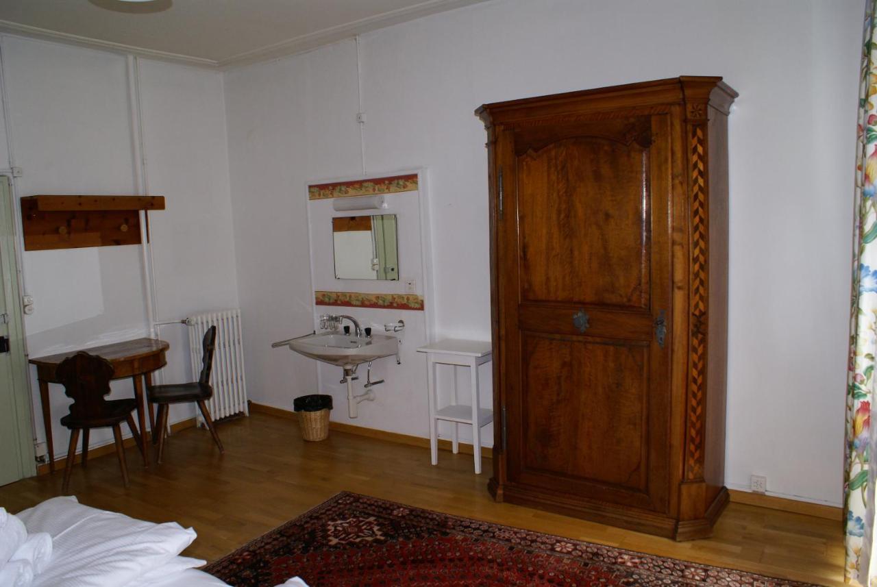 Historisches Hotel Piz Ela ベルギュン エクステリア 写真