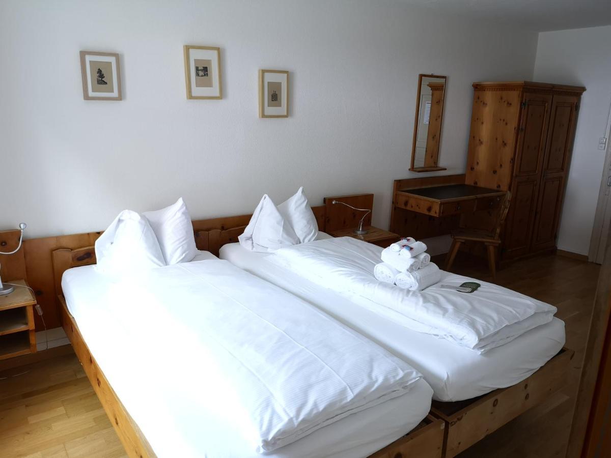 Historisches Hotel Piz Ela ベルギュン エクステリア 写真