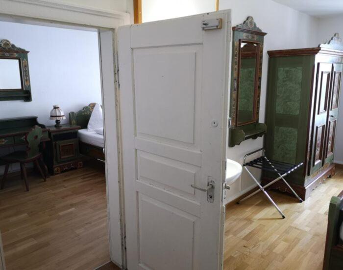 Historisches Hotel Piz Ela ベルギュン エクステリア 写真